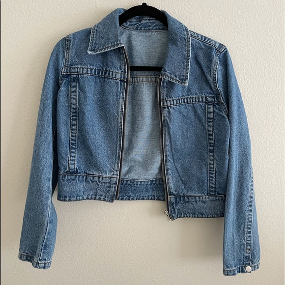 Brandy Melville Jackets & Blazers - Brandy Melville Zip Up Denim/Jean Jacket Small